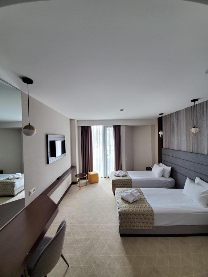 Hotel Salvador Batum Dış mekan fotoğraf
